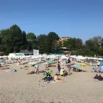 Relax Am Suedstrand Apartment